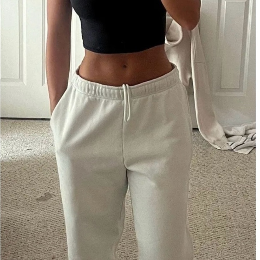aritzia tna cozy fleece sweatpants!